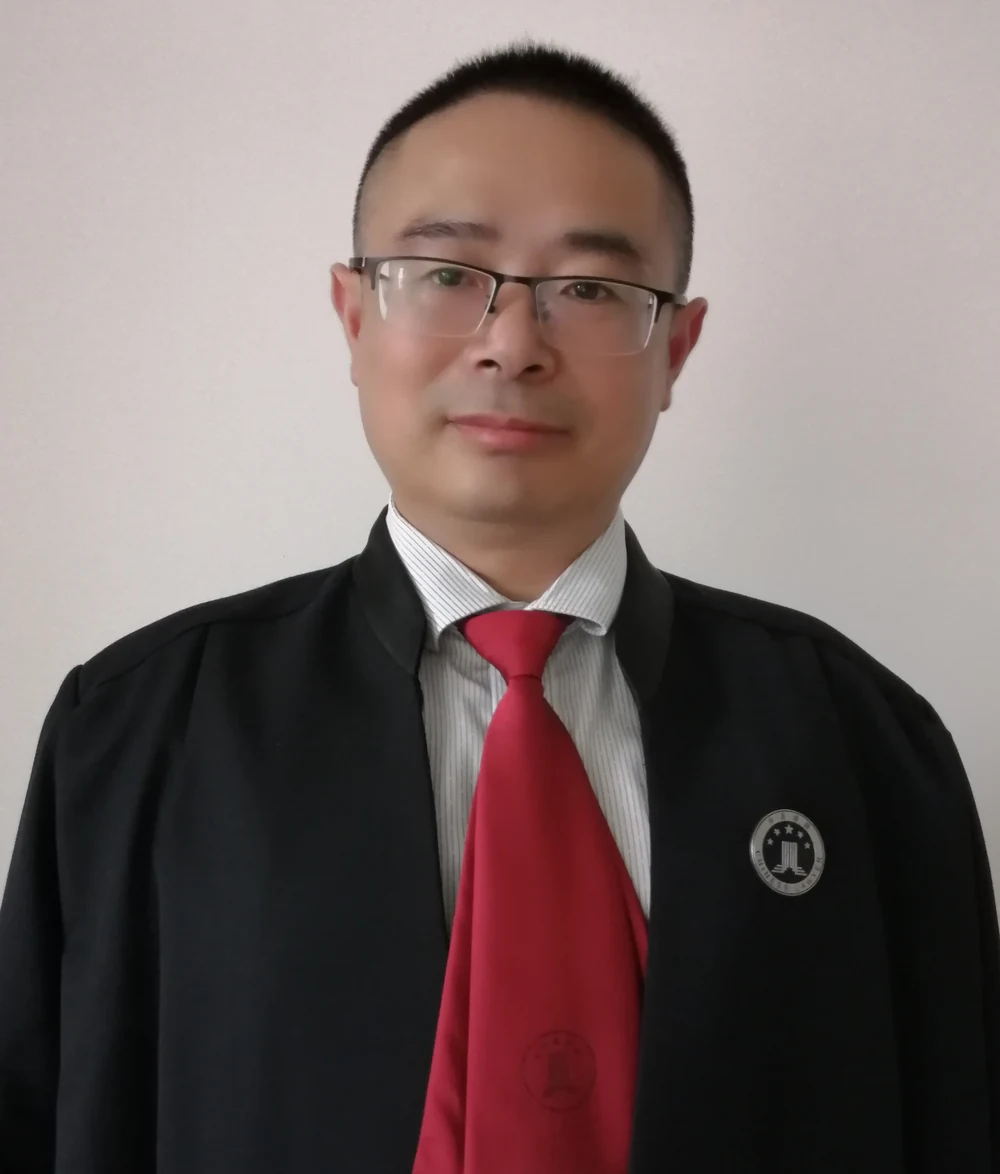 王金发律师形象照